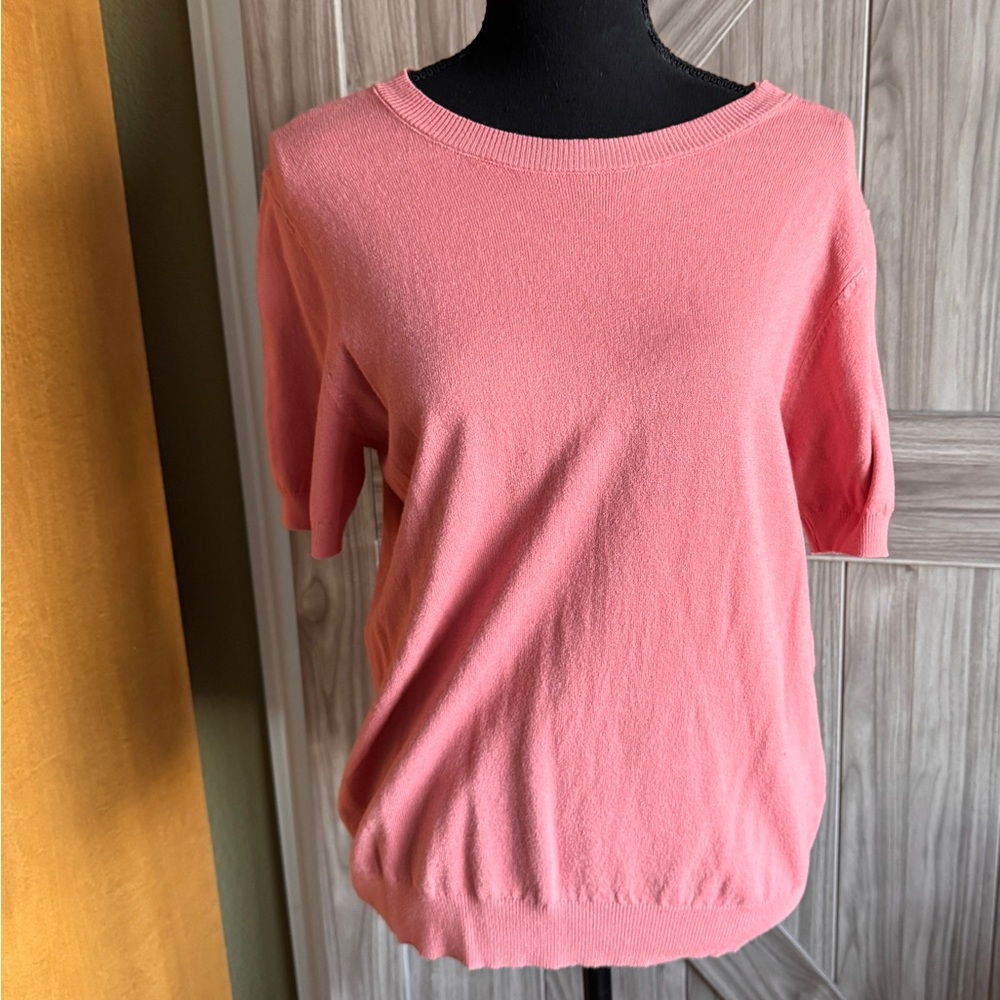 Women's pink short sleeve very soft sweater